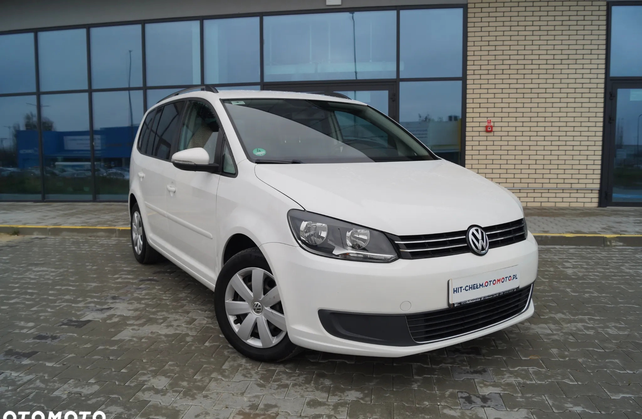 Volkswagen Touran cena 28400 przebieg: 239000, rok produkcji 2012 z Myślibórz małe 742